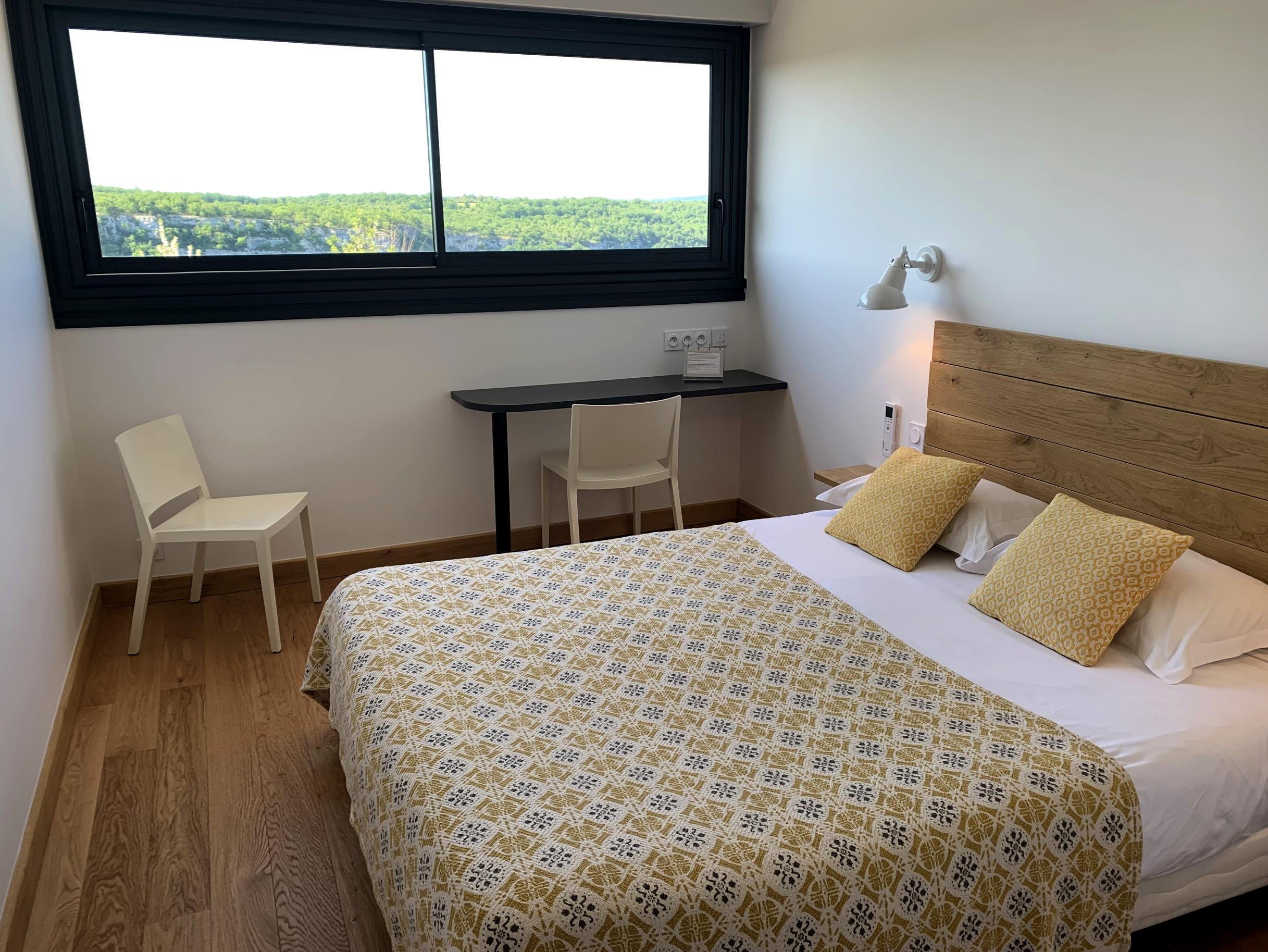 רוקמאדור Logis Hotels - Le Bellaroc - Hotel 2 Etoiles Et Restaurant מראה חיצוני תמונה