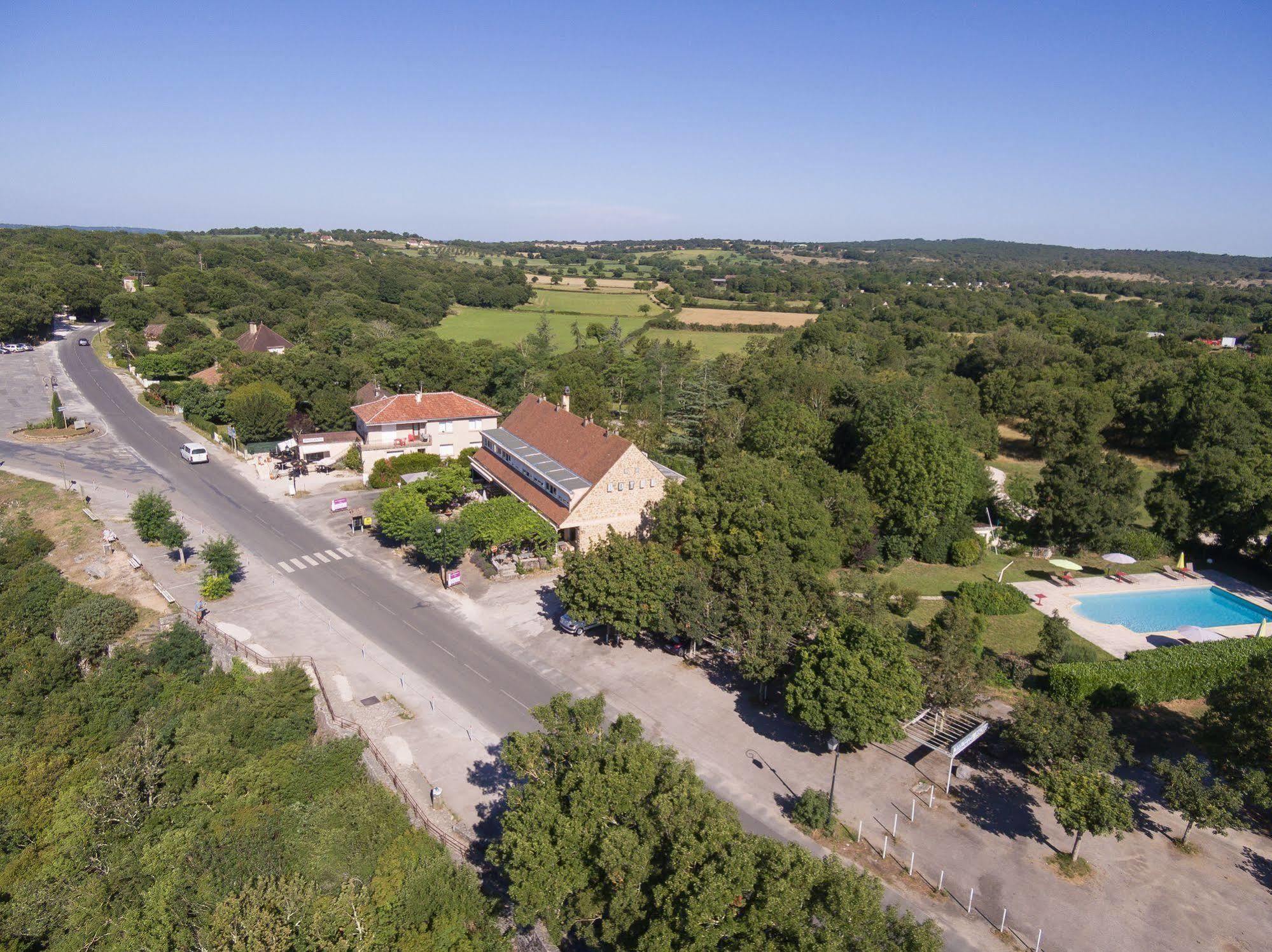 רוקמאדור Logis Hotels - Le Bellaroc - Hotel 2 Etoiles Et Restaurant מראה חיצוני תמונה