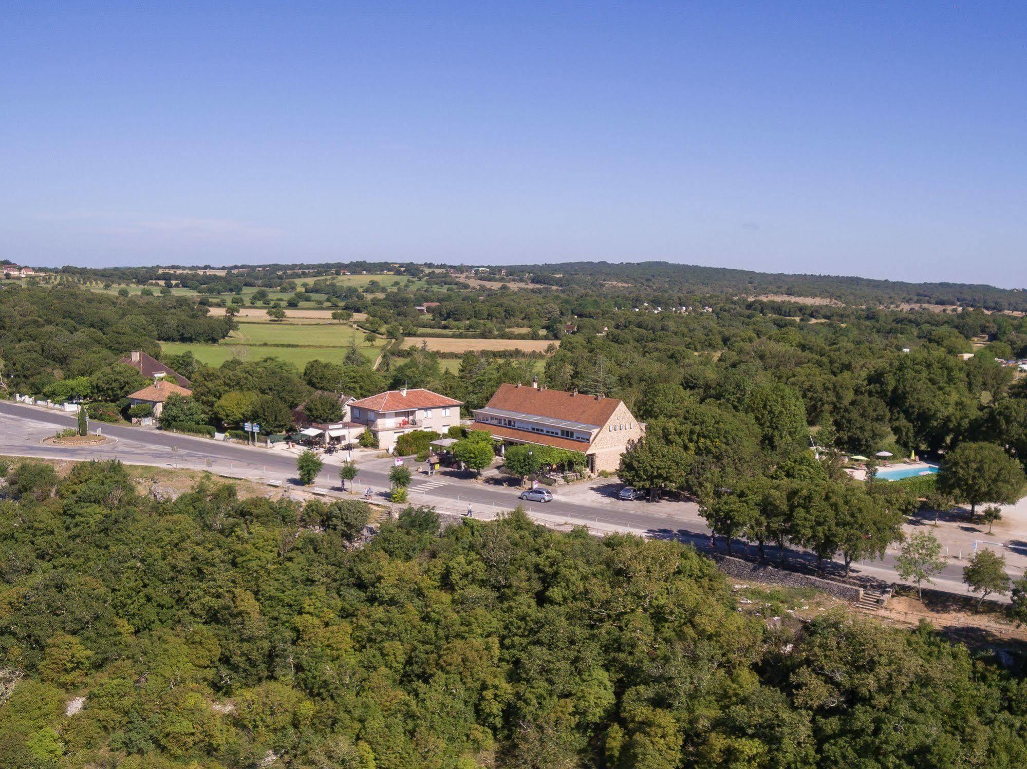רוקמאדור Logis Hotels - Le Bellaroc - Hotel 2 Etoiles Et Restaurant מראה חיצוני תמונה